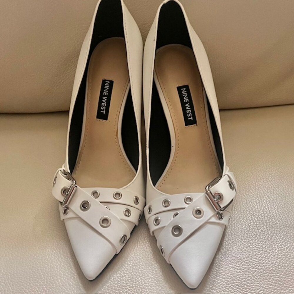 9 West White Leather Pumps